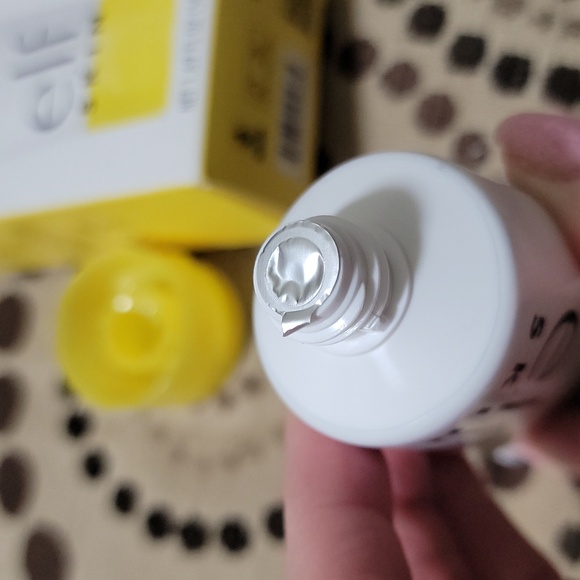 Elf Cosmetics Suntouchable Whoa Glow Sunscreen & Makeup Face Primer SPF 30 50ml - Picture 9 of 9